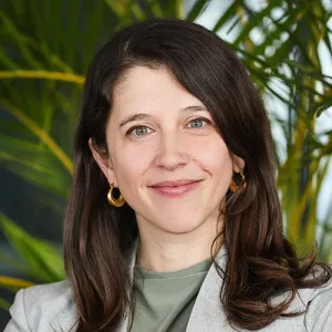 Head and shoulders photo of Dominique Souris.