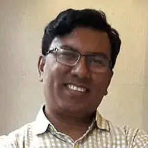 Head and shoulders photo of Kazi Amdadul Hoque.