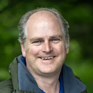 Head and shoulders photo of Archie Struthers.