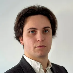 Head and shoulders photo of Lucas Deschenes.